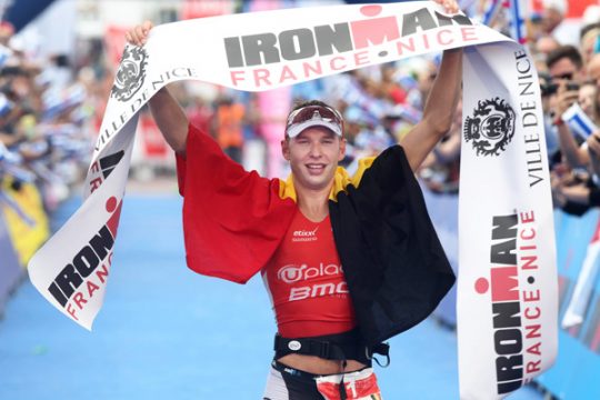 Bart Aernouts gewinnt Ironman von Nizza
