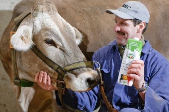 Fairebel: Milchbauern bringen ihre eigene Marke in die Läden