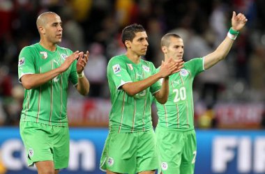 Algerien feiert den Punkt gegen England