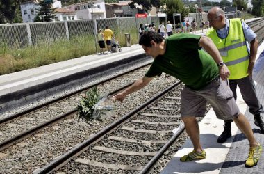 Barcelona: Zwölf Jugendliche sterben bei Bahnunglück