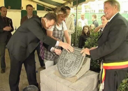 Raeren: Grundsteinlegung Schule Driesch