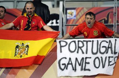 Klare Ansage der spanischen Fans: "Portugal game over"