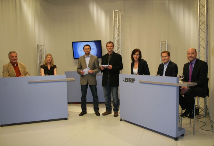 Von links nach rechts: Edmund Stoffels, Claudia Niessen, Manuel Zimmermann, Roger Pint, Kattrin Jadin, Luc Frank und Michael Balter