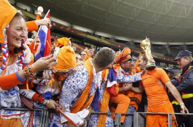Ausgelassene Freude bei den niederländischen Fans