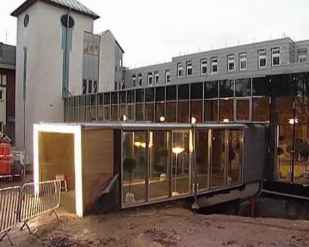 Das Eupener St.Nikolaus Hospital während des Umbaus 2009