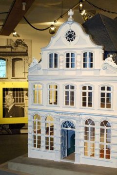 Ein Modell des Buddenbrook-Hauses im Thomas-Mann-Museum in Lübeck