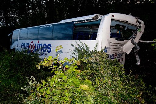 Der verunglückte Bus in Crespin