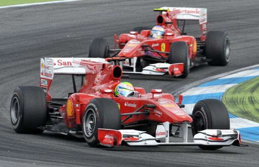 Felipe Massa (vorne) und Fernando Alonso beim Großen Preis von Deutschland am 25. Juli