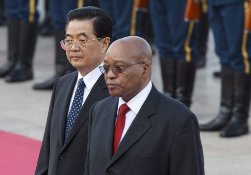 Chinas Präsident Hu Jintao mit dem südafrikanischen Staatsoberhaupt Jacob Zuma