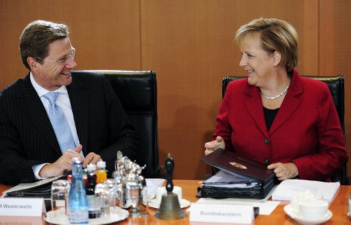 Guido Westerwelle und Angela Merkel