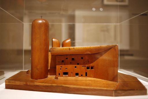 Le Corbusier: Modell der Kapelle Notre-Dame-du-Haut in Ronchamp