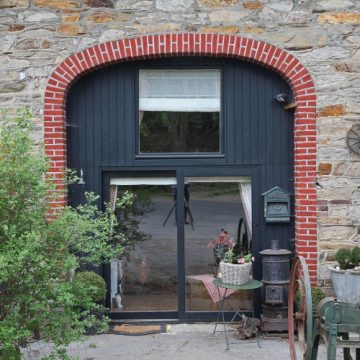 Scheune in Falize - Expo "The Barn Doors" im BRF Funkhaus