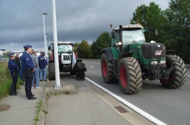 St.Vith: Protestierende Milchbauern fahren nach Ciney