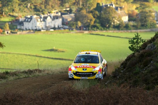 Thierry Neuville im Peugeot 207 S2000 bei der IRC-Rallye von Schottland