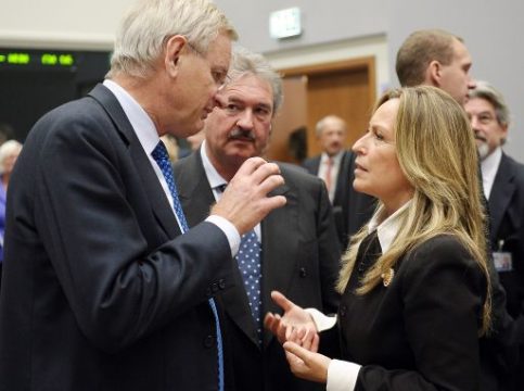 Die Außenminister Schwedens, Luxemburgs und Spaniens heute in Luxemburg: Carl Bildt, Jean Asselborn und Trinidad Jimenez