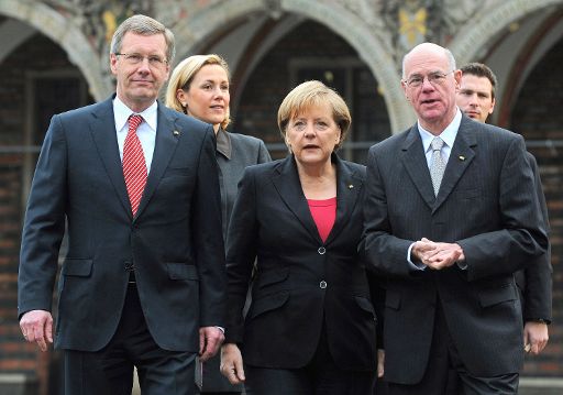 Christian Wulff, Angela Merkel und Norbert Lammert