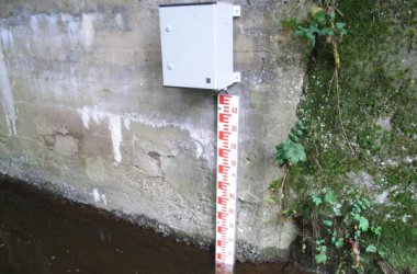 Wassermessstation an der Emmels in Born
