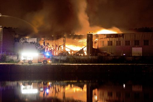 Brand in den Messehallen von Coronmeuse - 16. Oktober 2010