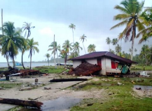 Das Dorf Saumanganya (Westen von Sumatra) wurde völlig vom Tsunami zerstört