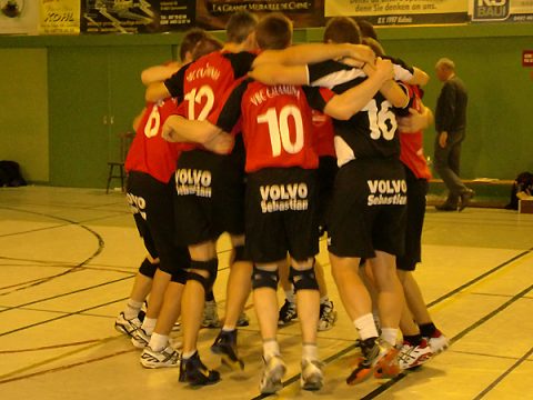 VBC Calaminia feiert den Derby-Sieg