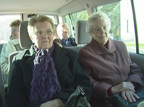 Seniorenbus im Kelmis: Transportdienst für Senioren und Alleinstehende