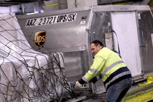 Luftfracht: EU und USA verschärfen die Kontrollen im Cargo-Bereich