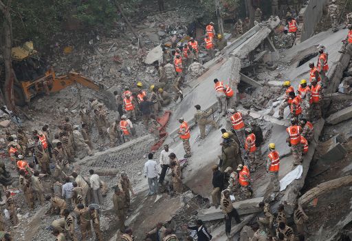 Hauseinsturz in Neu-Delhi: Zahl der Toten steigt