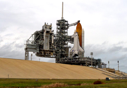 Die Raumfähre 'Discovery' bleibt vorerst auf Cape Canaveral