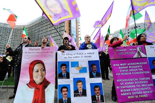 Brüssel: Demonstration für die Freilassung der Iranerin Mohammadi Aschtiani (November 2010)