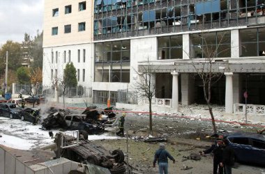 Griechenland: Bomben-Explosion im Zentrum Athens (vor Verwaltungsgericht)