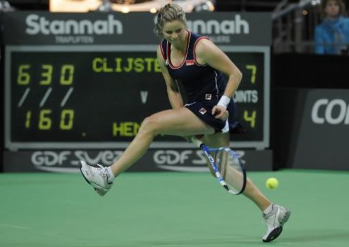 Kim Clijsters gewinnt Showmatch gegen Justine Henin