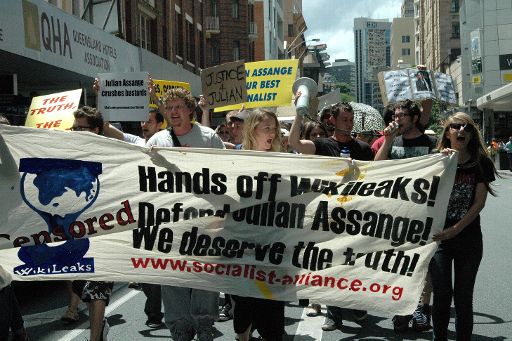 Demonstration gegen die Festnahme von Julian Assange, Brisbane (10.12.)