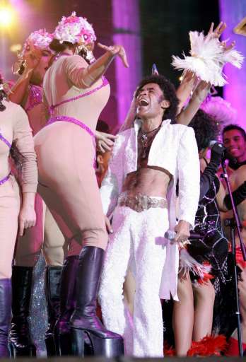 Bobby Farrell von "Boney M" bei einem Auftritt auf Gran Canaria (Karneval 2005)