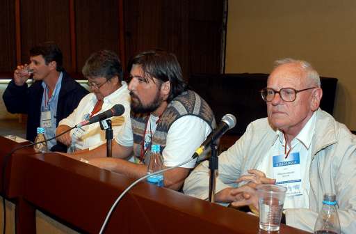 François Houtart bei einer Konferenz im Jahr 2004