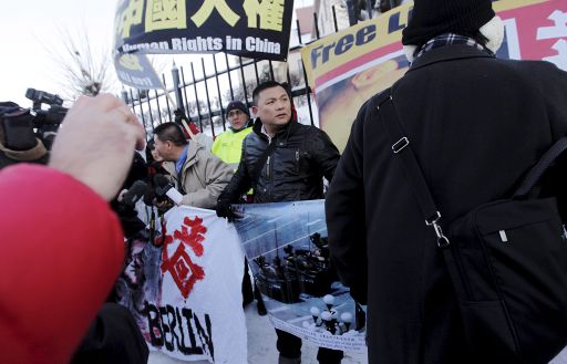 Unterstützer des Friedensnobelpreisträgers demonstrieren vor der chinesischen Botschaft in Oslo