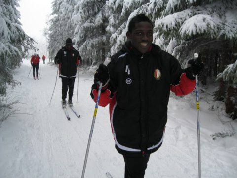 Training im Schnee: Standard-Profis auf Botrange