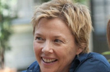 Annette Bening