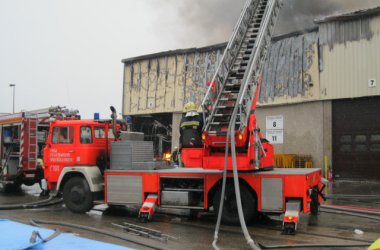 Großbrand bei Faymonville in der Industriezone Bütgenbach