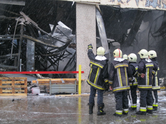 Großbrand bei Faymonville in der Industriezone Bütgenbach