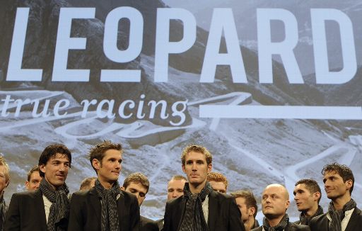 Pressekonferenz heute Mittag - Im Vordergrund: Fabian Cancellara (Schweiz), Frank Schleck, Andy Schleck (beide Luxemburg), Manager Brian Nygaard (Dänemark) und Daniele Bennati (Italien)