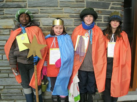 Deidenberg: Sternsinger sammeln Geld für Kinder in Kambodscha