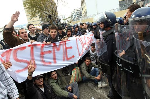 Polizei verhindert Protestmarsch in Algier