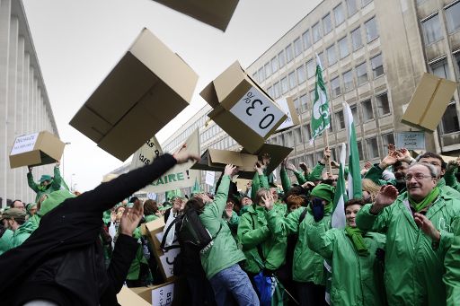Proteste gegen das Rahmentarifabkommen in Brüssel