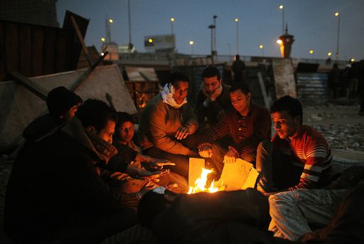 Die Demonstranten wachen die Nacht durch