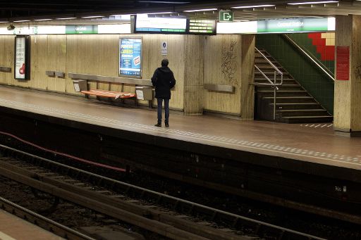Leere Metro-Stationen wegen des Streiks bei der STIB