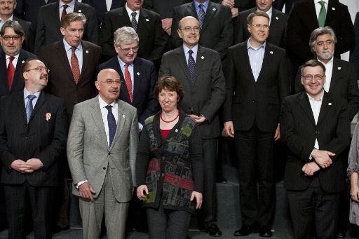 Frau Ashton und die Außenminister in Gödöllö (Ungarn)