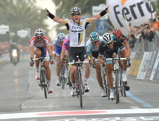 Matthew Goss gewinnt Mailand-San Remo vor Cancellara und Gilbert