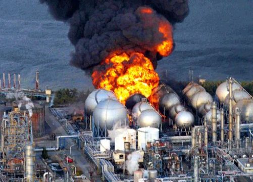 Schweres Erdbeben erschüttert Japan