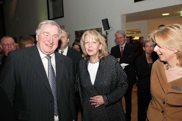 MP Lambertz mit NRW-Ministerpräsidentin Hannelore Kraft beim Frühlingsfest der DG