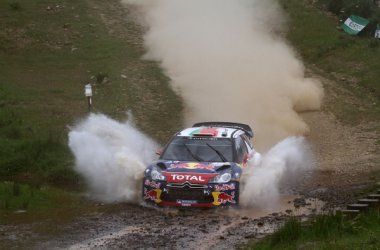 Weltmeister Loeb fährt in Portugal auf Rang zwei